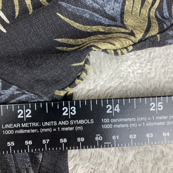 Cellinni‎ Silk Hawaiian Shirt Medium Black Palm Button Up Short Sleeve Resort - Picture 7 of 10